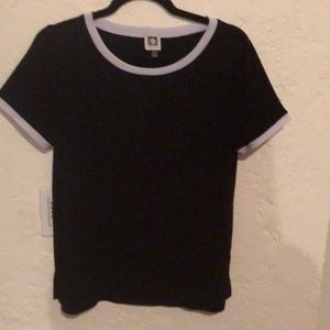🔥4//$15🔥 Cute black top